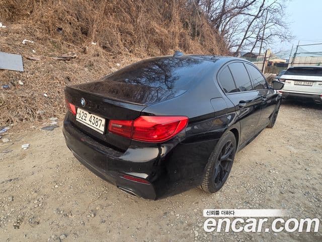 BMW 5시리즈 (G30) 520d xDrive M Sport Plus, 2017 4