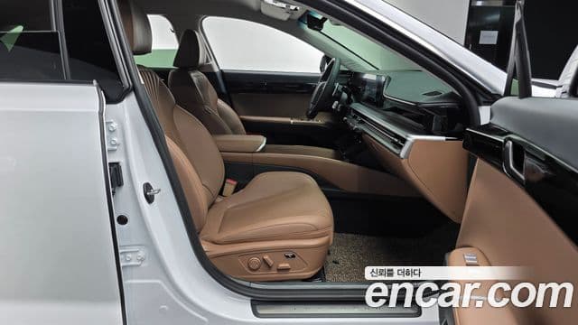 Hyundai Grandeur (GN7) Exclusive, 2026 10