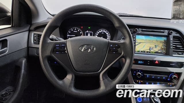 Hyundai LF Sonata Style, 2015 13
