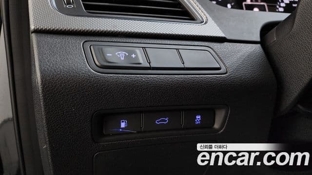 Hyundai LF Sonata Style, 2015 18