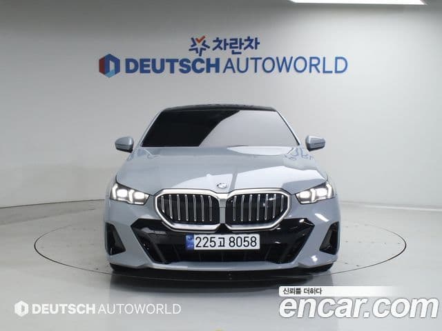 BMW 5시리즈 (G60) 520i M Sport, 2024 3