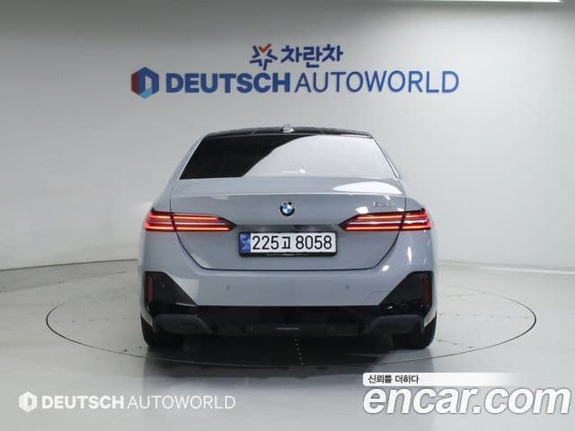 BMW 5시리즈 (G60) 520i M Sport, 2024 4