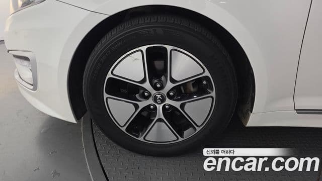 Kia K5 гибрид Prestige, 2013 все фото