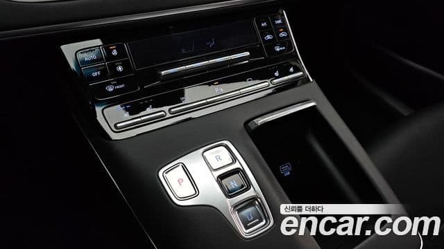 Hyundai The / новый New Grandeur IG Modern, 2020 9