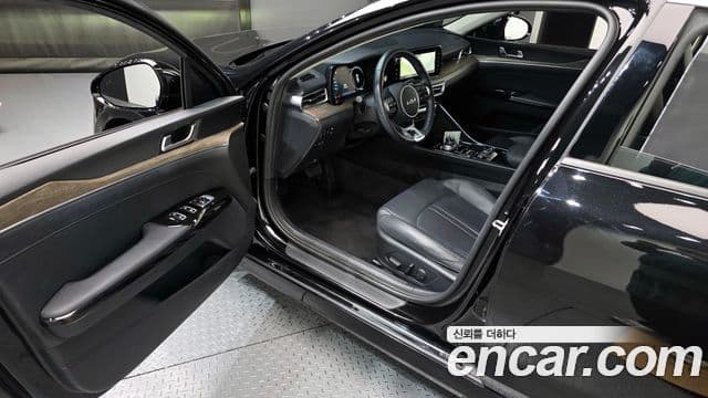 Kia K5 гибрид 3세대 Noblesse, 2023 10