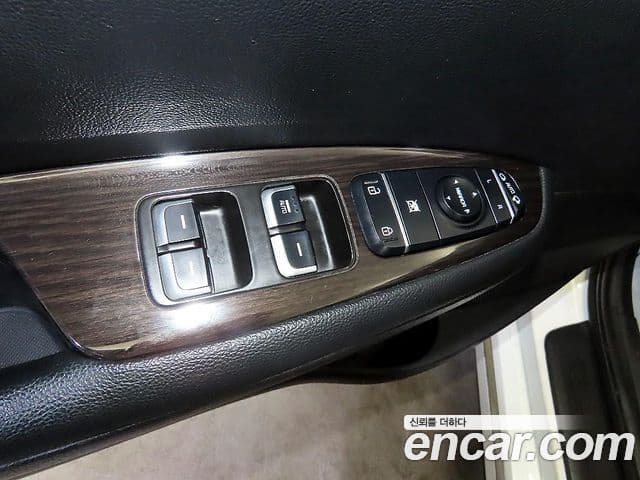 Kia K5 2세대 Noblesse, 2018 16