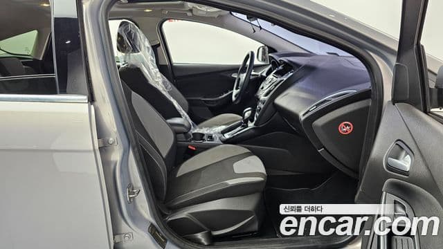 Ford 포커스 3세대, 2014 11