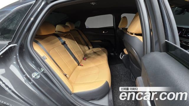 Kia K5 3세대 Prestige, 2022 19