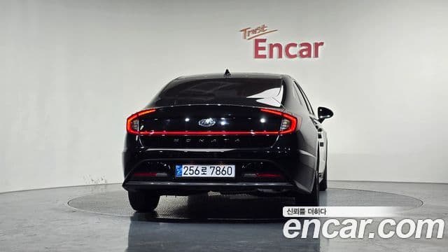 Hyundai Sonata гибрид (DN8) Modern, 2023 4