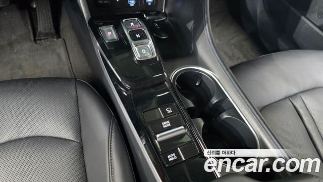 Hyundai Sonata гибрид (DN8) Modern, 2023 9