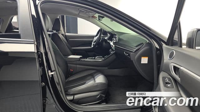 Hyundai Sonata гибрид (DN8) Modern, 2023 11