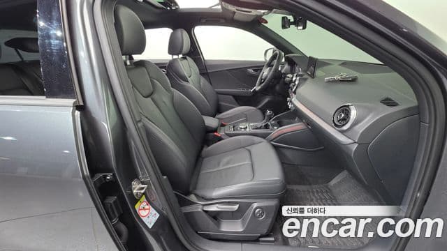 Audi Q2 Premium, 2023 10