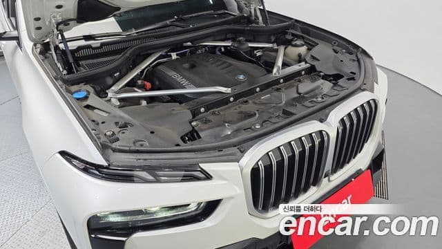 BMW X7 (G07) xDrive 40i M Sport 6인승, 2025 6