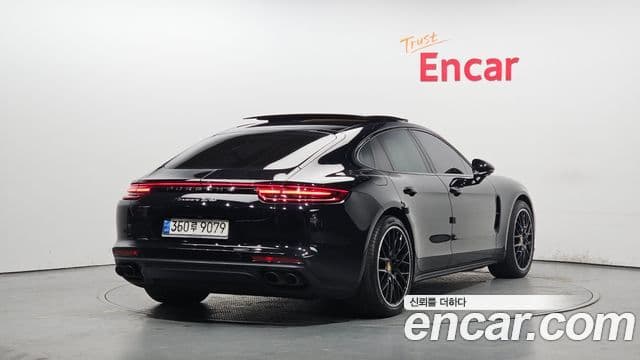 Porsche Panamera (971) 4.0 турбо, 2018 2