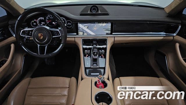 Porsche Panamera (971) 4.0 турбо, 2018 7