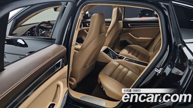 Porsche Panamera (971) 4.0 турбо, 2018 12