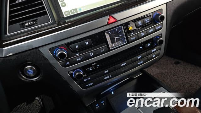 Genesis G80 Luxury, 2017 17