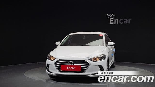 Hyundai Avante AD 1.6 GDI Value Plus, 2018 3