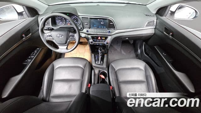 Hyundai Avante AD 1.6 GDI Value Plus, 2018 7