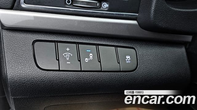 Hyundai Avante AD 1.6 GDI Value Plus, 2018 14