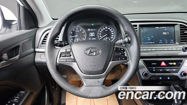 Hyundai Avante AD 1.6 GDI Value Plus, 2018 16