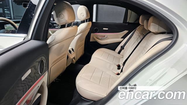 Mercedes-Benz E-класс W213 Avantgarde, 2023 13