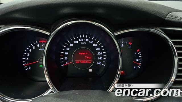 Kia K5 Prestige, 2011 8