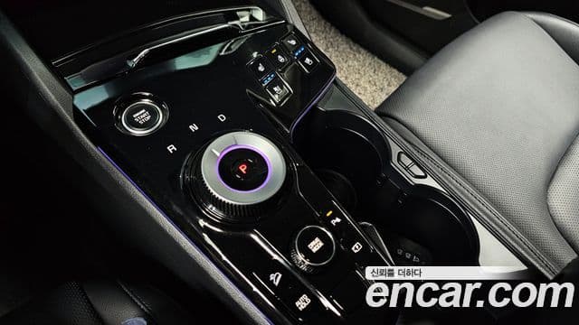 Kia Sportage 5세대 гибрид Signature 2WD, 2023 9