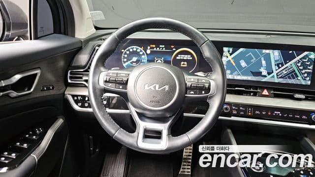Kia Sportage 5세대 гибрид Signature 2WD, 2023 13