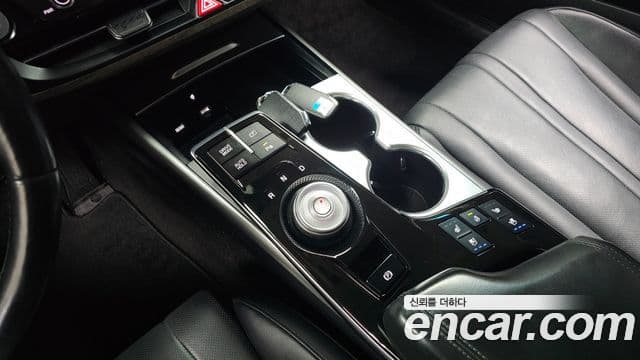 Kia K8 Prestige(арендный автомобиль), 2022 9