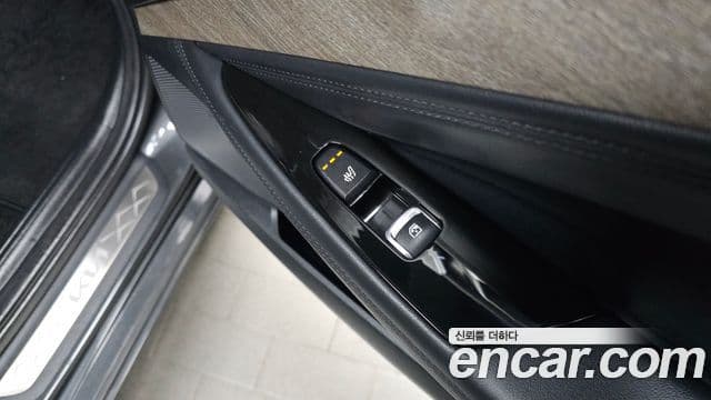 Kia K8 Prestige(арендный автомобиль), 2022 19