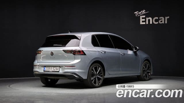 Volkswagen Гольф 8세대 Prestige, 2025 2