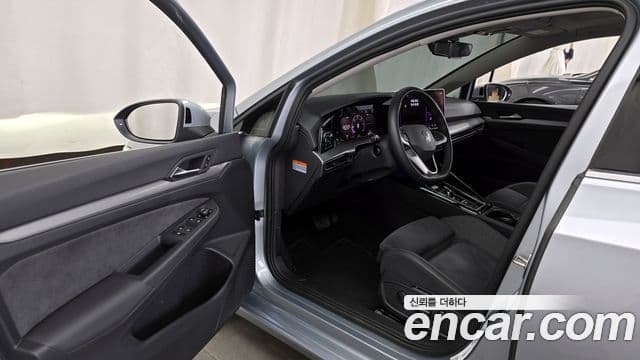 Volkswagen Гольф 8세대 Prestige, 2025 10