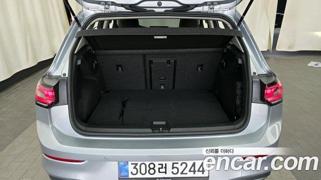 Volkswagen Гольф 8세대 Prestige, 2025 20