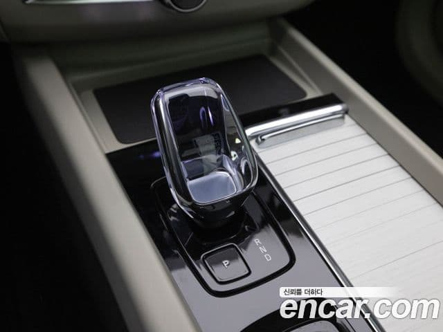 Volvo XC60 2세대 B5 Ultra Bright Air подвеска, 2026 9