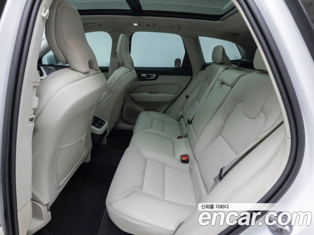 Volvo XC60 2세대 B5 Ultra Bright Air подвеска, 2026 11