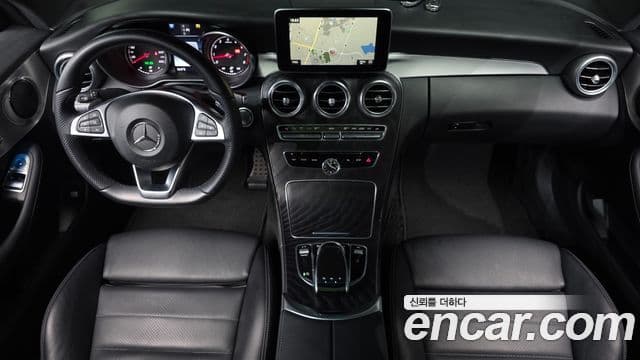 Mercedes-Benz C-класс W205 C200 купе, 2017 7