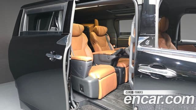 Toyota Alphard 4세대 2.5 HEV Executive AWD, 2024 12