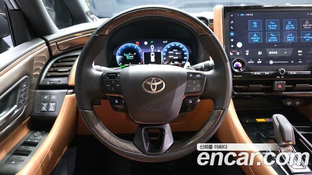 Toyota Alphard 4세대 2.5 HEV Executive AWD, 2024 13