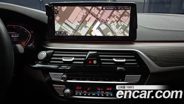 BMW 5시리즈 (G30) Luxury, 2022 14