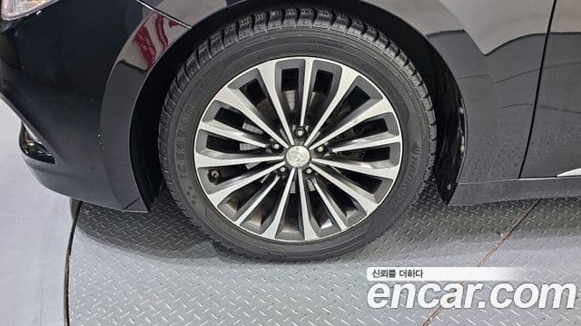 Hyundai Grandeur HG Premium, 2014 все фото