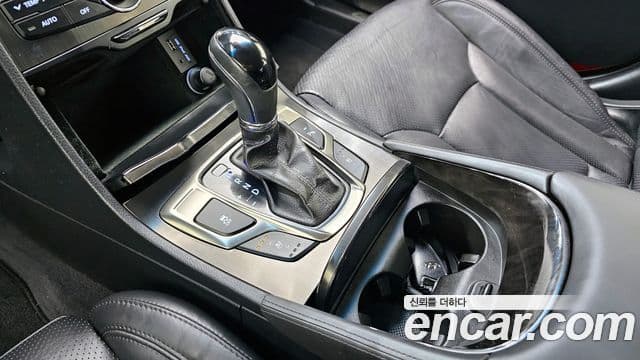 Hyundai Grandeur HG Premium, 2014 9