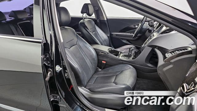 Hyundai Grandeur HG Premium, 2014 10