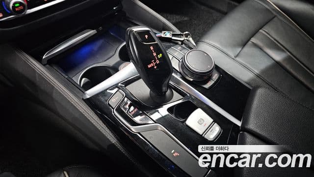 BMW 5시리즈 (G30) Luxury, 2019 9