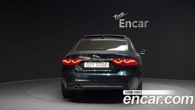 Jaguar XF (X260) 20d Portfolio AWD, 2017 4