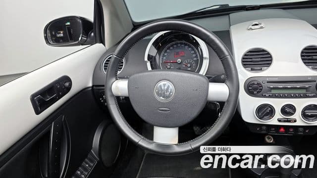 Volkswagen New 비틀 1Y, 2011 13