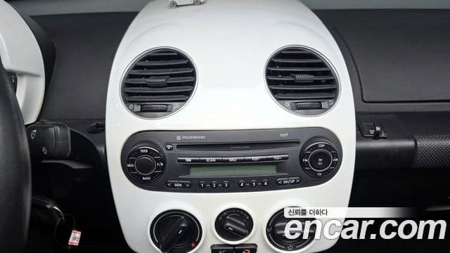 Volkswagen New 비틀 1Y, 2011 14