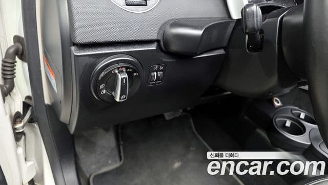 Volkswagen New 비틀 1Y, 2011 15