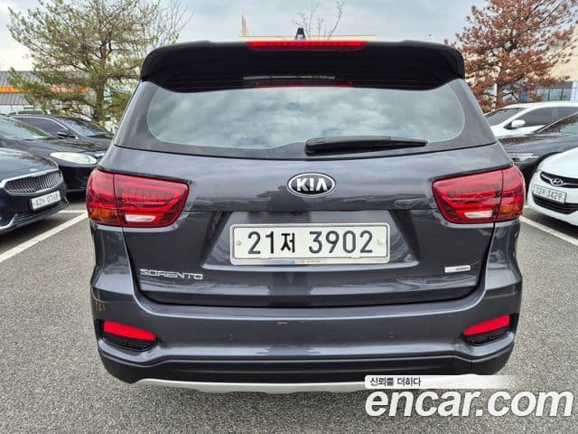Kia The / новый New Sorento Master, 2019 3