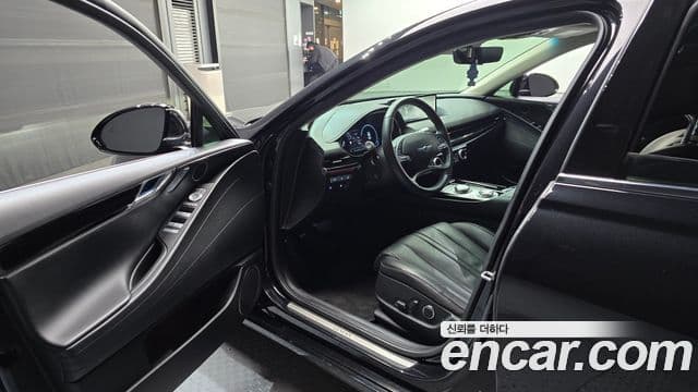 Genesis G80 (RG3) бензин 3.5 турбо 2WD, 2023 10